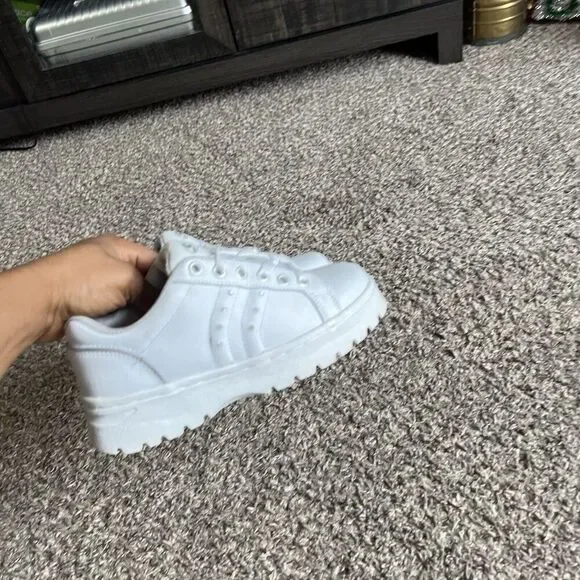 Vintage Soho Size 6 Platform Sneakers Women White 90s Y2K Platform Chunky - Picture 2 of 12